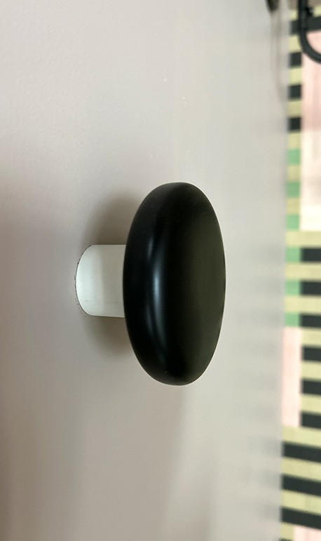 Patère céramique noire