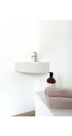 Lave-mains mural d'angle